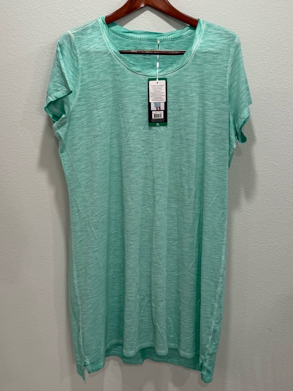 Lightweight Mint Short Sleeve Tunic Tee